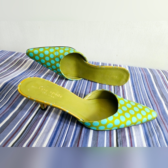Kate Spade ◇ Green/ Turquoise polka dot kitten heel mules Sz 6 Made Italy - Picture 4 of 10
